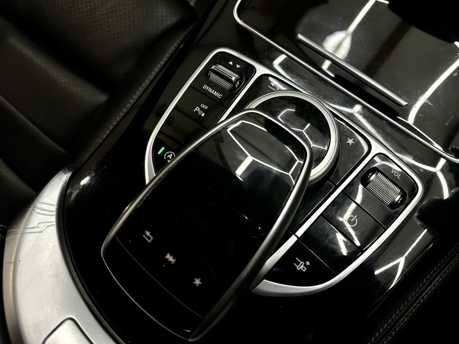 Used Mercedes-Benz C Class 2017 for sale - 76799655: Photo 34