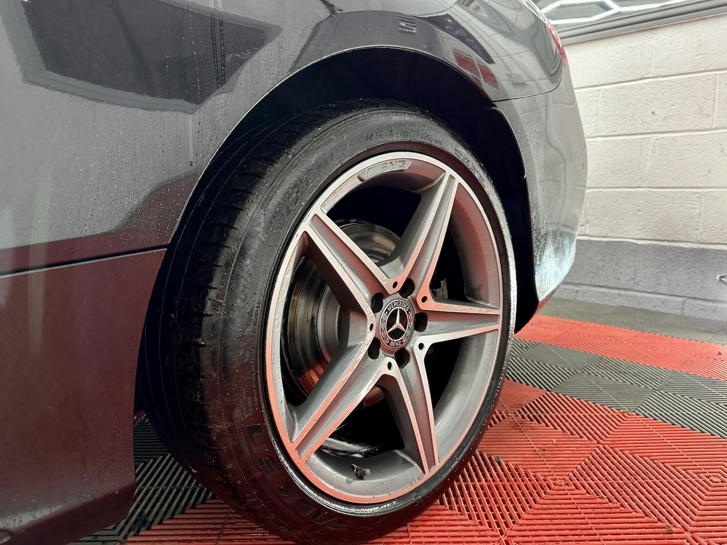 Used Mercedes-Benz C Class 2017 for sale - 76799655: Photo 4