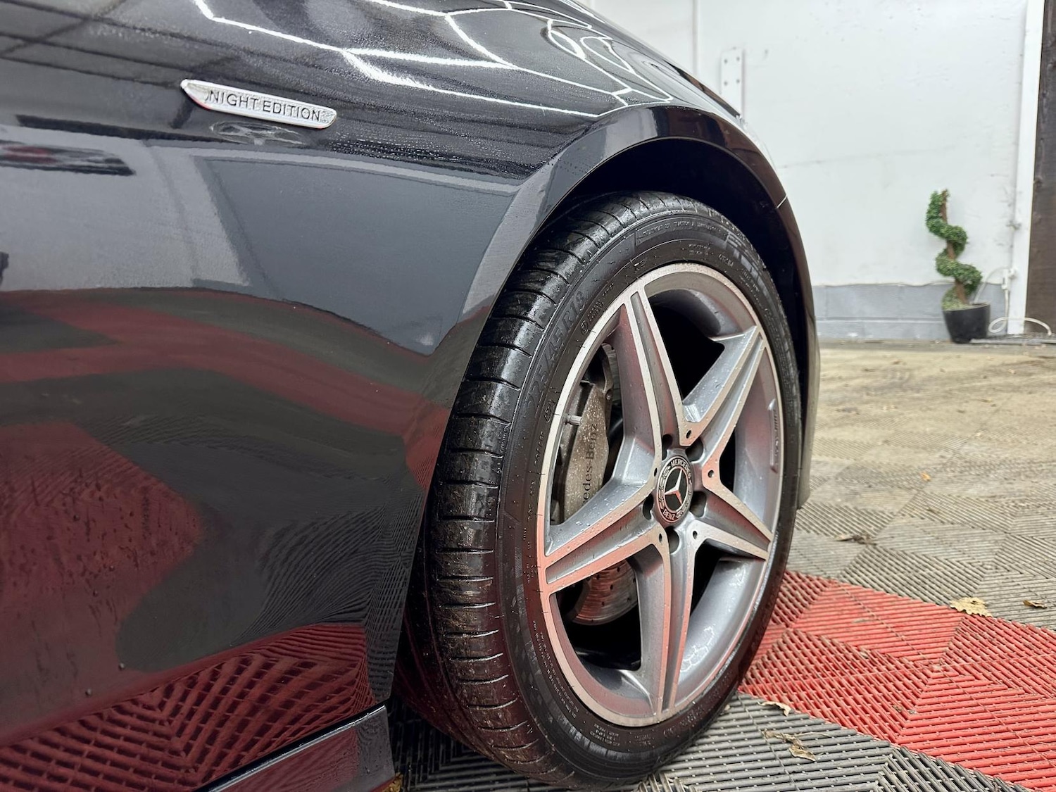 Used Mercedes-Benz C Class 2017 for sale - 76799655: Photo 8