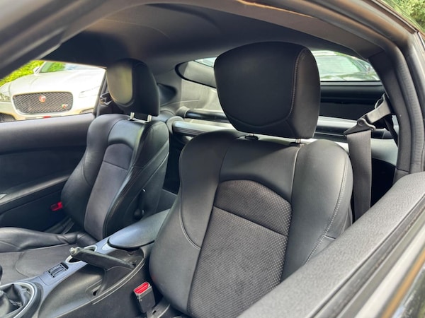 Used Nissan 370 Z 2010 for sale - 76273166: Photo 31