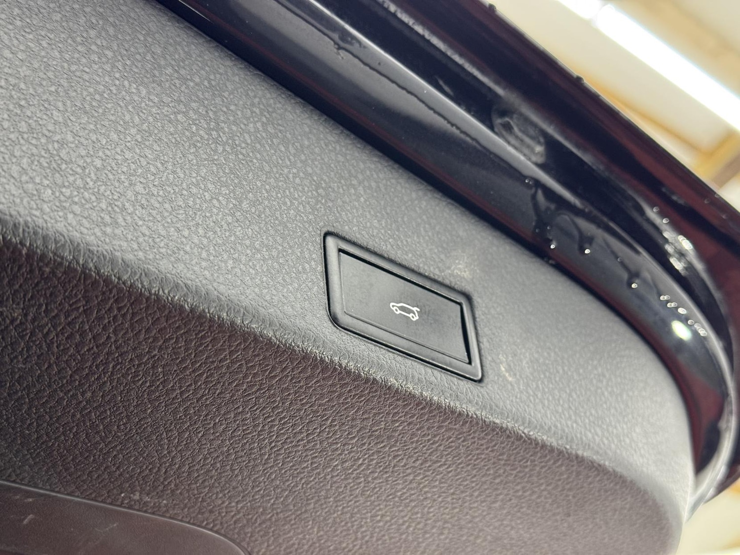 Used Volkswagen Touareg 2017 for sale - 77644116: Photo 11