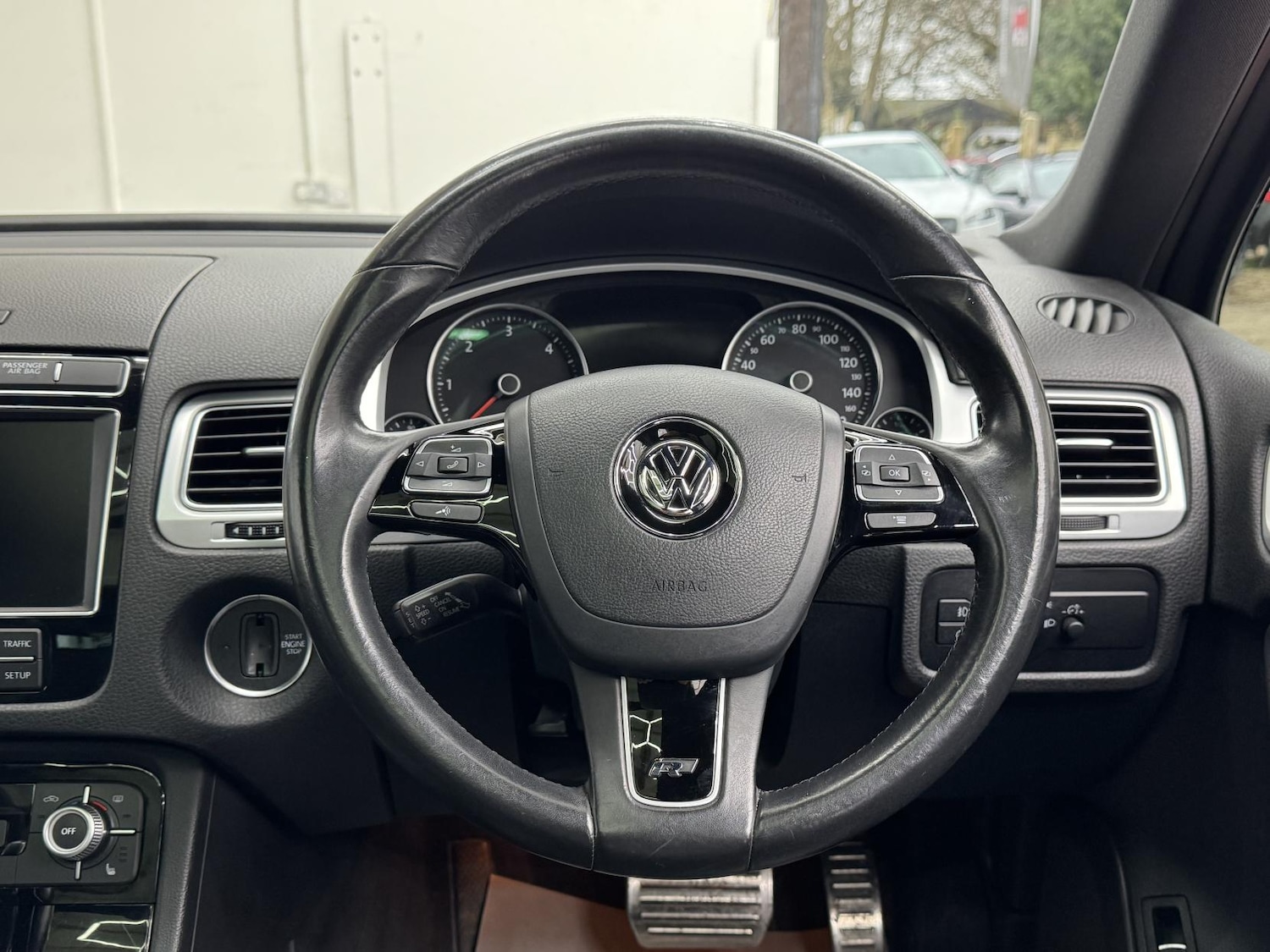Used Volkswagen Touareg 2017 for sale - 77644116: Photo 21