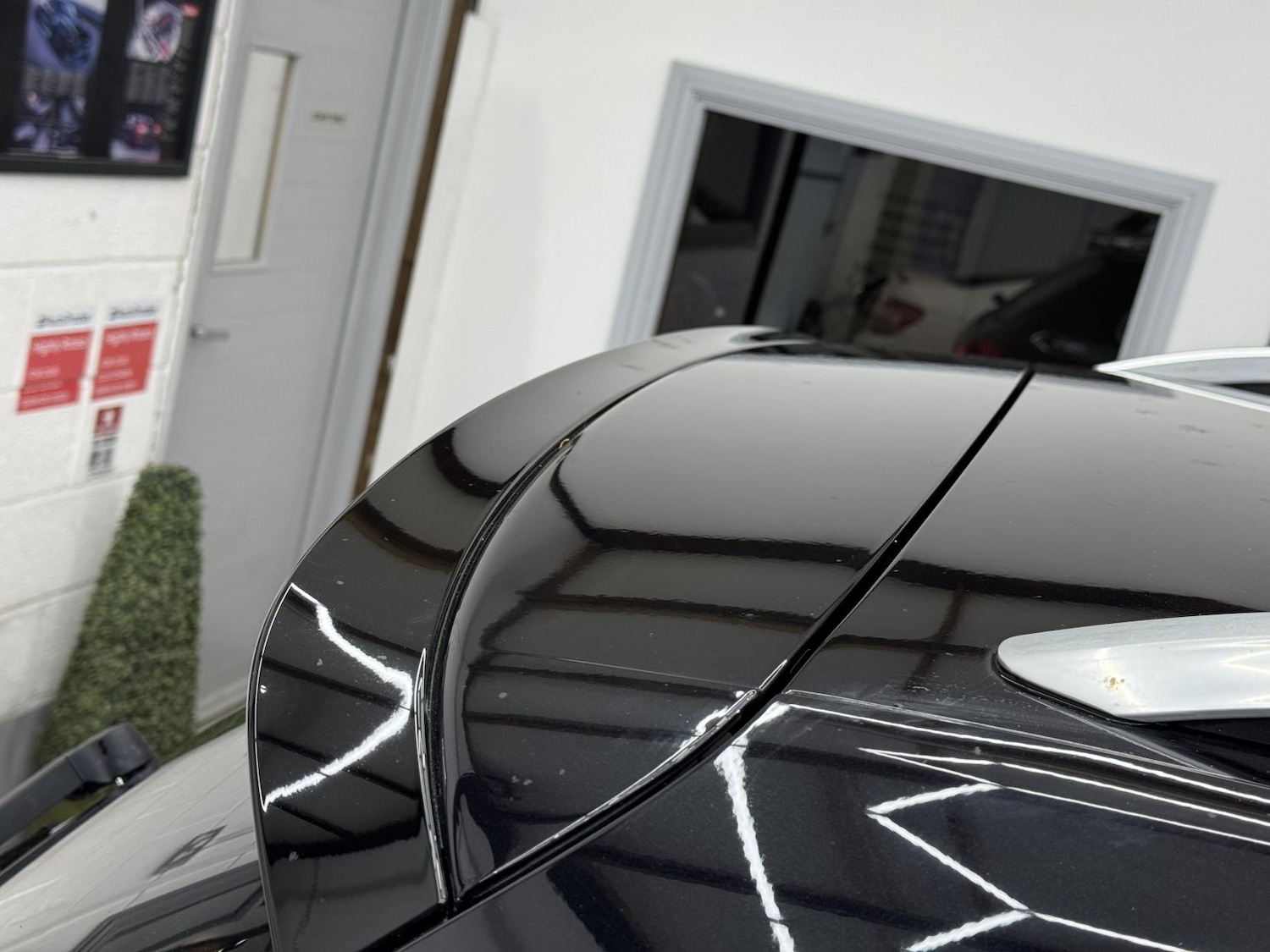 Used Volkswagen Touareg 2017 for sale - 77644116: Photo 9