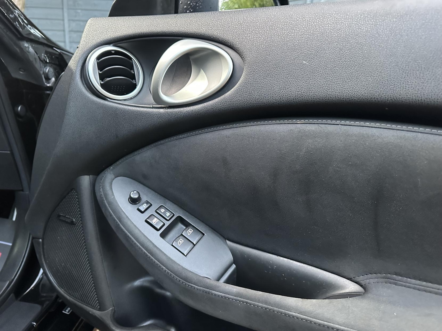 Used Nissan 370 Z 2015 for sale - 76709830: Photo 14