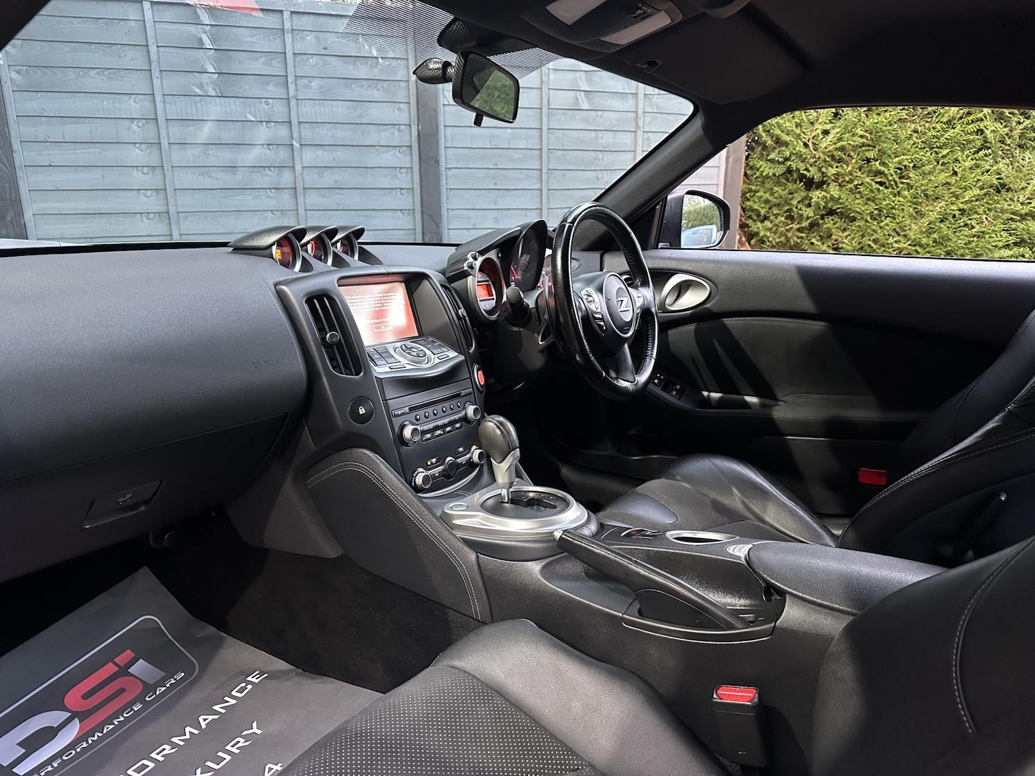 Used Nissan 370 Z 2015 for sale - 76709830: Photo 22