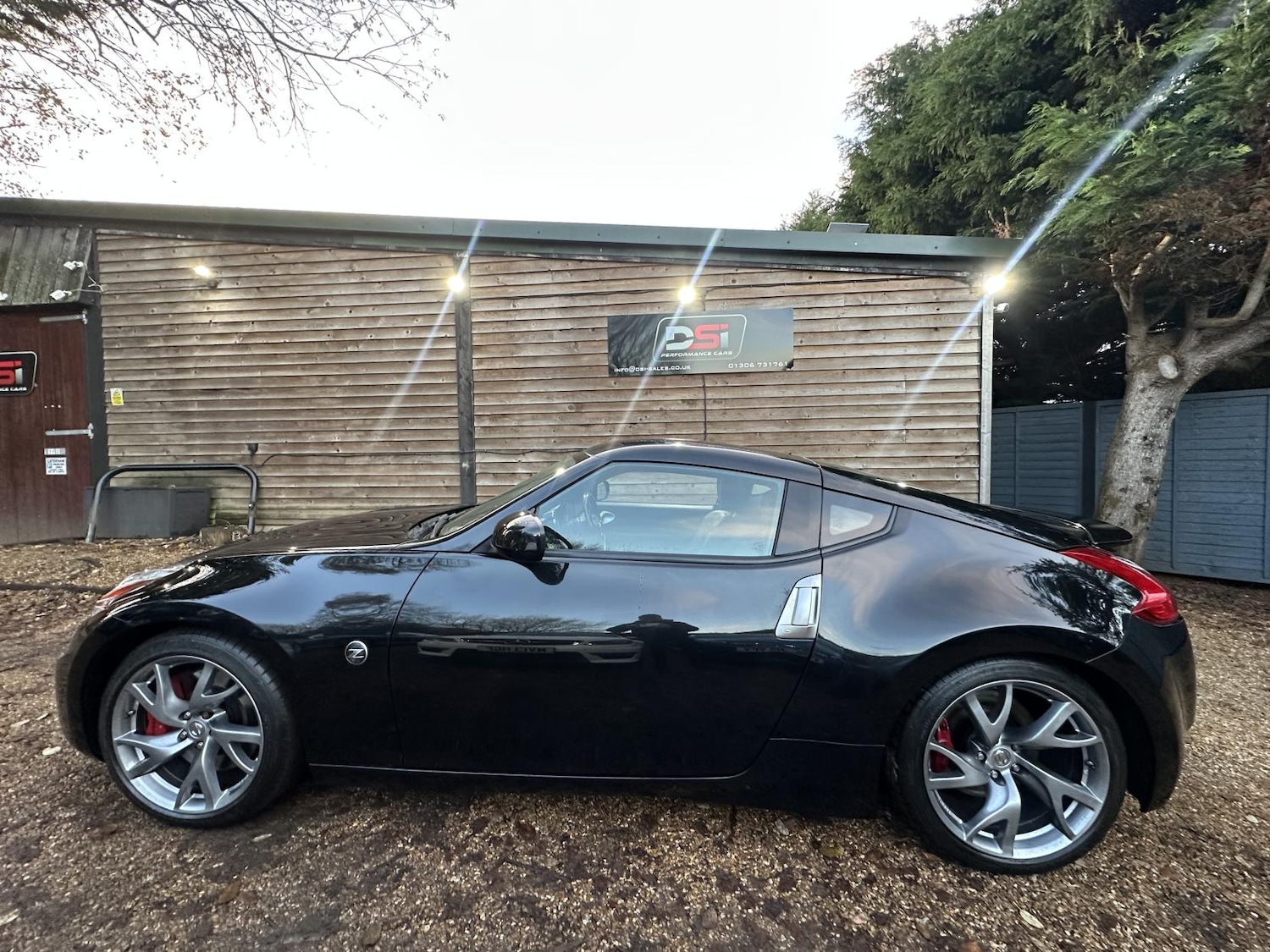 Used Nissan 370 Z 2015 for sale - 76709830: Photo 6