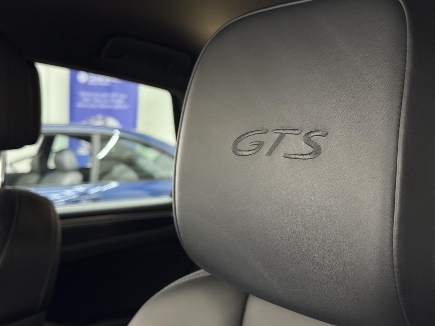 Used Porsche Macan 2016 for sale - 76822120: Photo 25