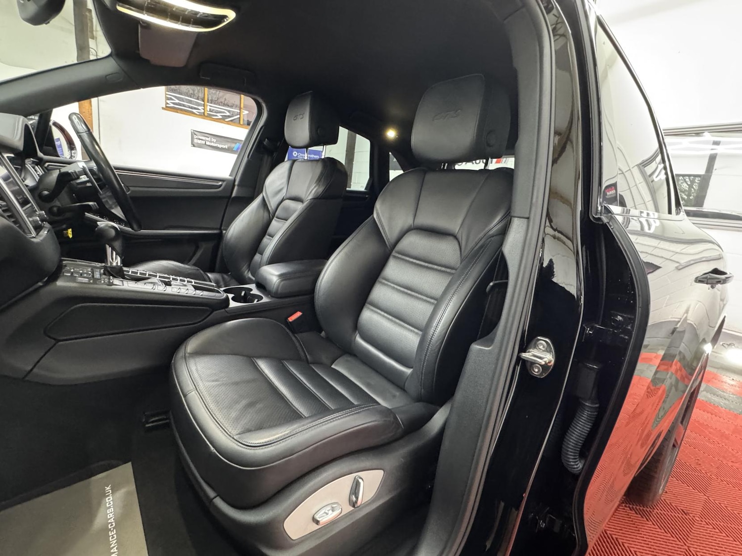 Used Porsche Macan 2016 for sale - 76822120: Photo 26