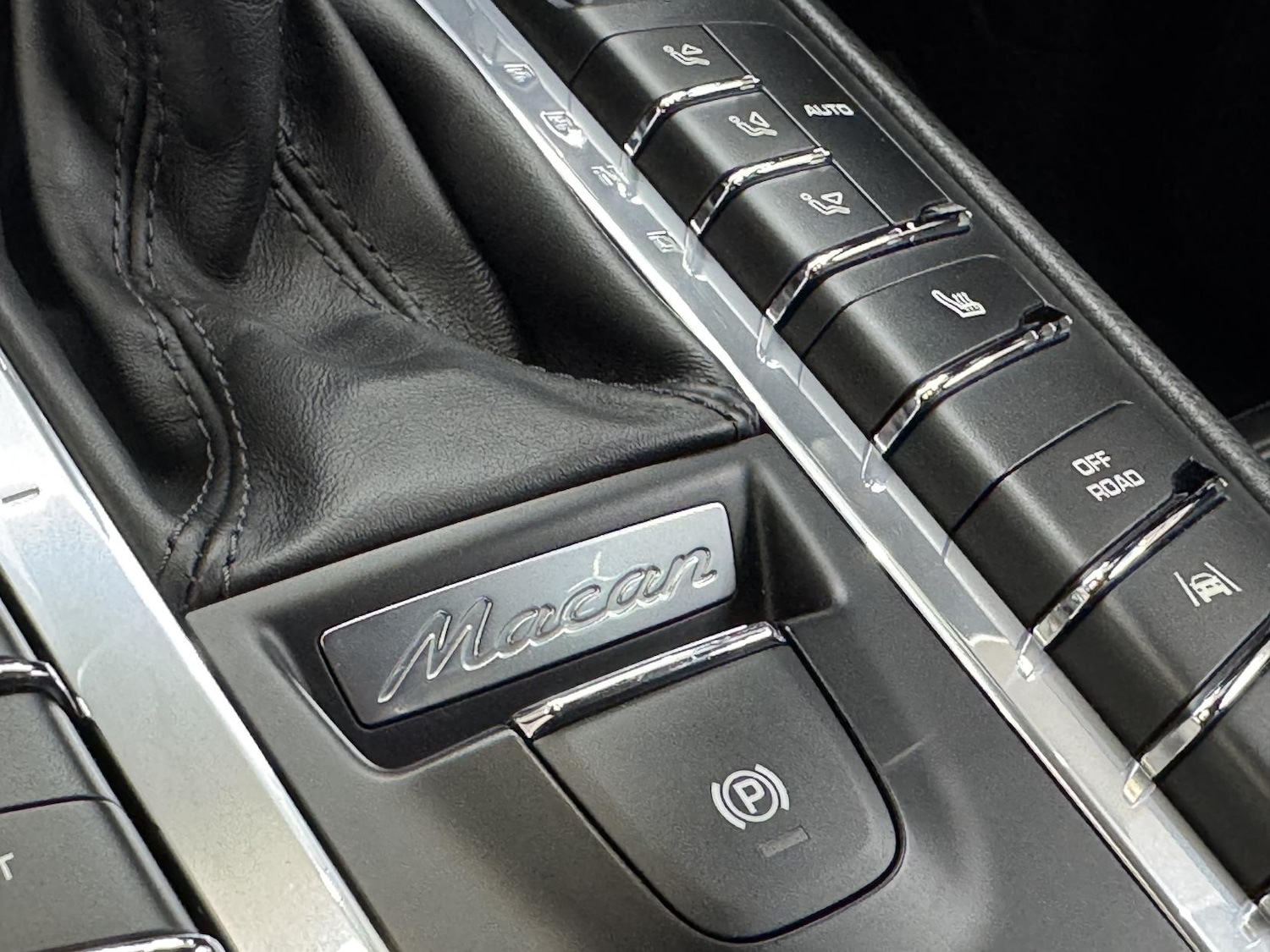 Used Porsche Macan 2016 for sale - 76822120: Photo 35