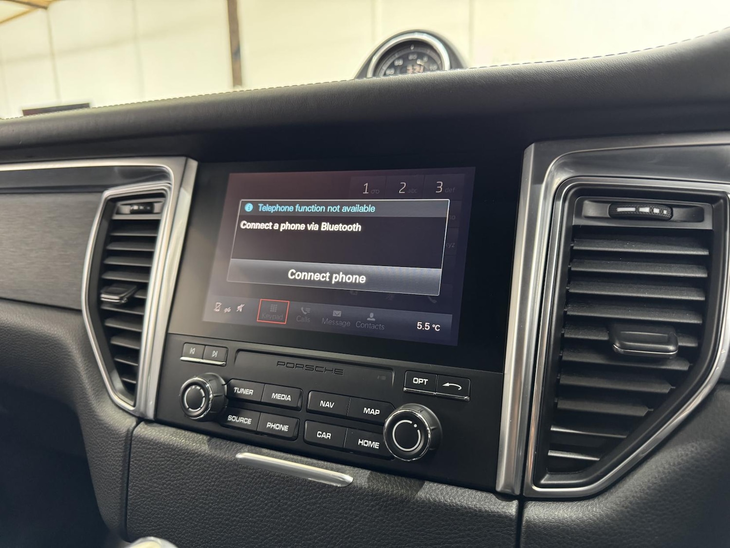 Used Porsche Macan 2016 for sale - 76822120: Photo 46