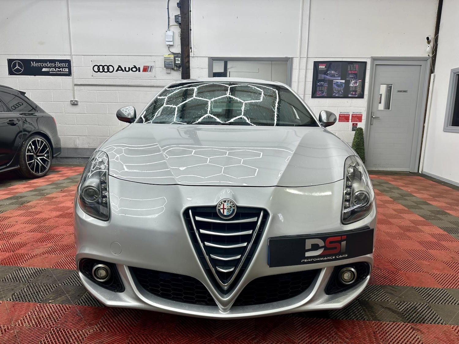 Used Alfa Romeo Giulietta 2015 for sale - 77277682: Photo 2