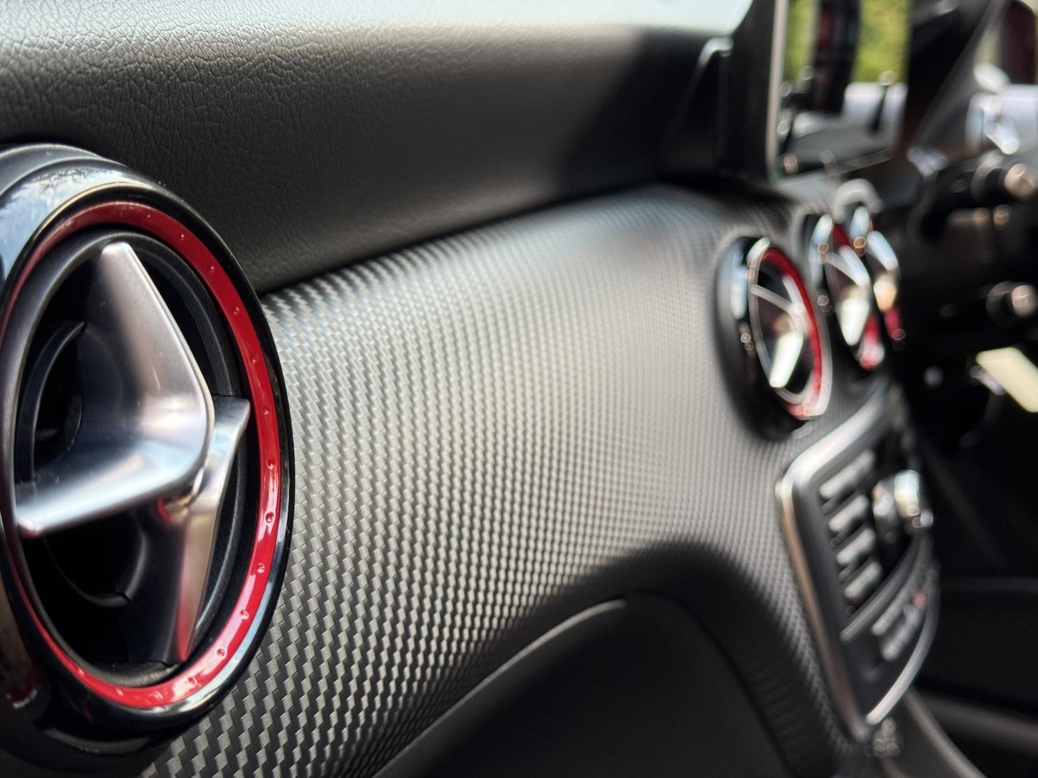 Used Mercedes-Benz A-Class 2015 for sale - 76471816: Photo 30