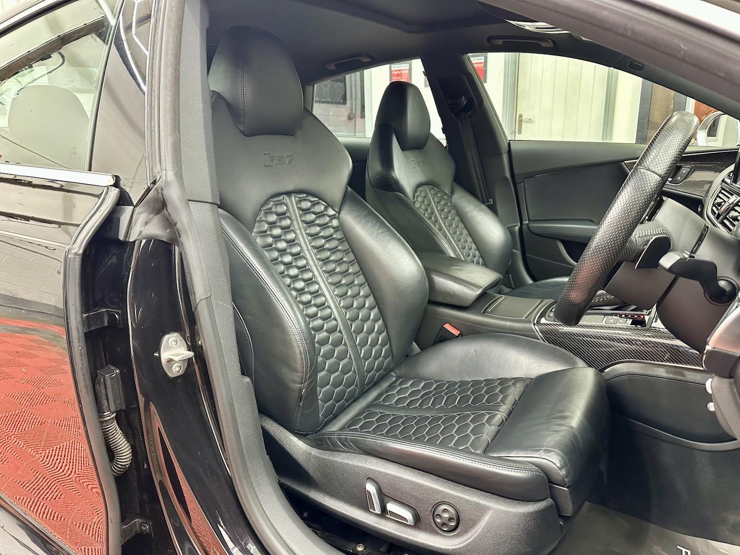 Used Audi RS7 2014 for sale - 77107937: Photo 27