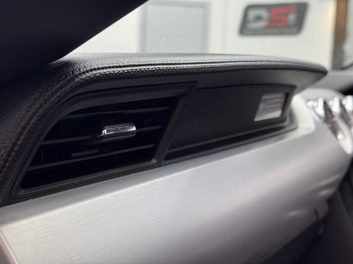 Used Ford Mustang 2016 for sale - 77137859: Photo 30