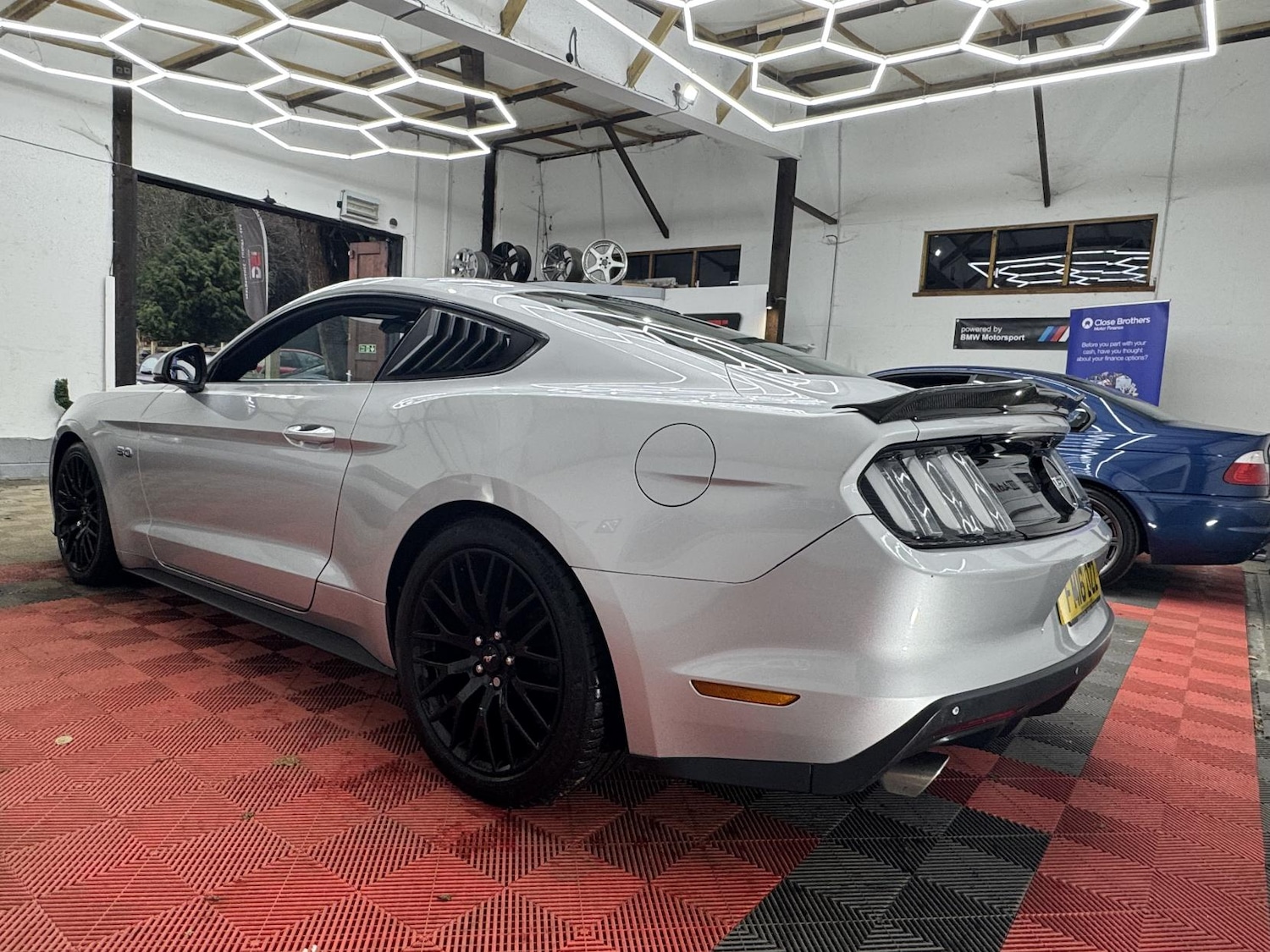 Used Ford Mustang 2016 for sale - 77137859: Photo 4