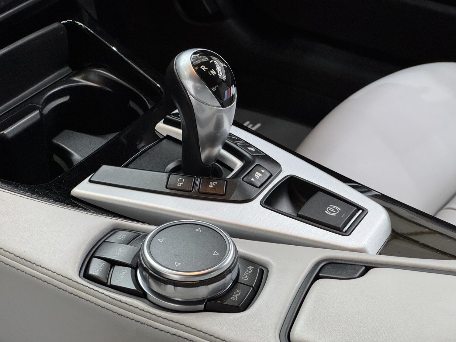 Used BMW M6 2016 for sale - 77848273: Photo 35