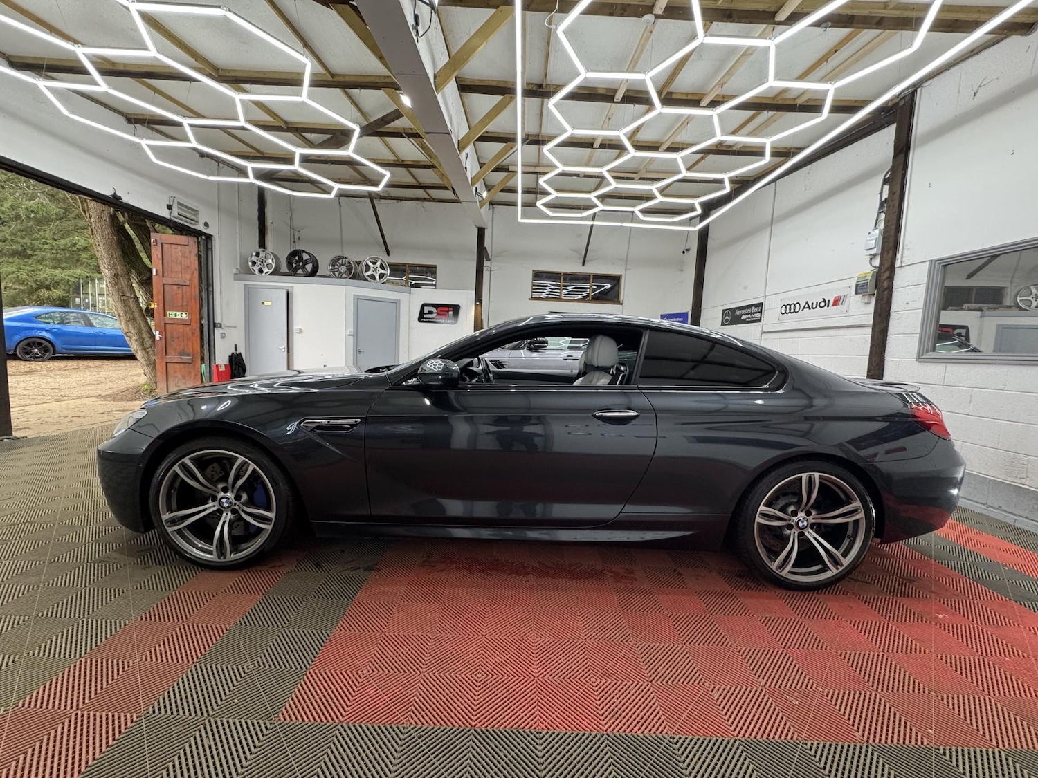 Used BMW M6 2016 for sale - 77848273: Photo 5