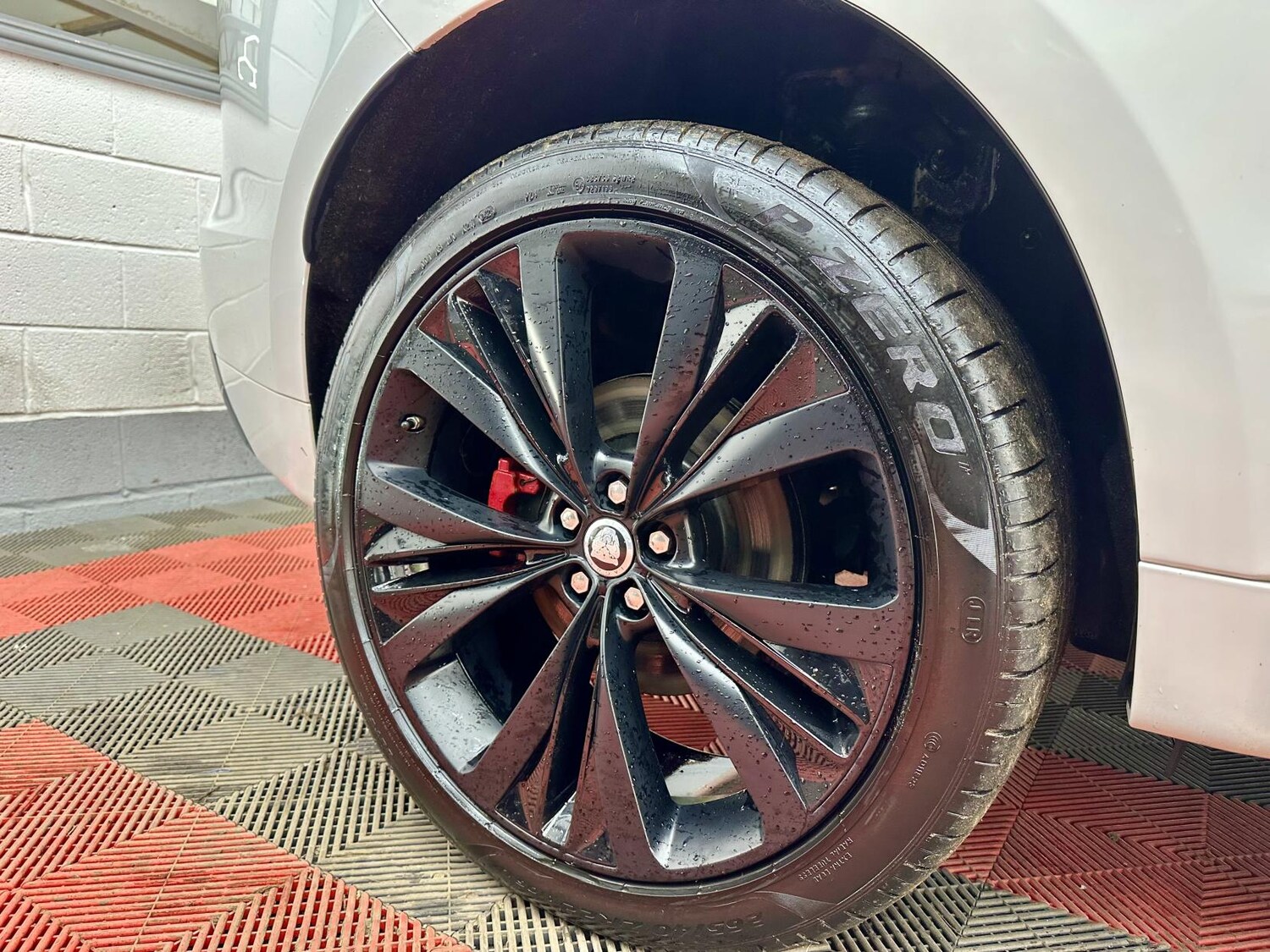 Used Jaguar F-Pace 2017 for sale - 77495147: Photo 14