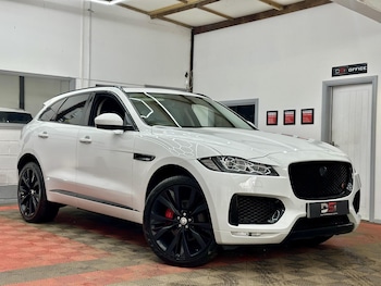 Used Jaguar F-Pace 2017 for sale - 77495147: Photo