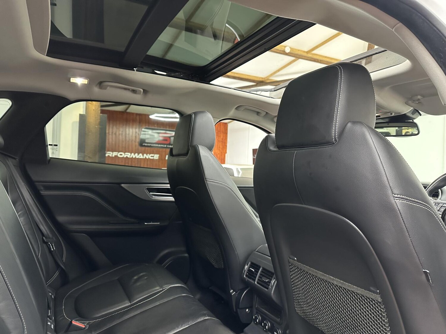 Used Jaguar F-Pace 2017 for sale - 77495147: Photo 26