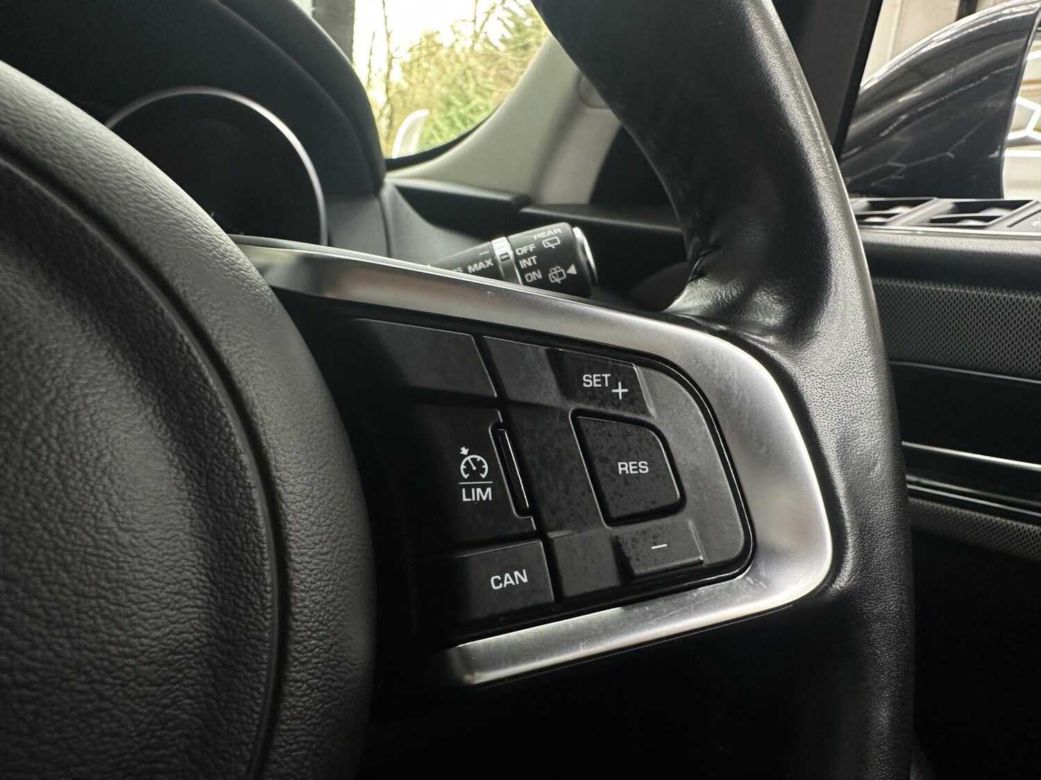 Used Jaguar F-Pace 2017 for sale - 77495147: Photo 47