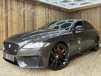 Used Jaguar XF 2016 for sale - 79846154: Photo