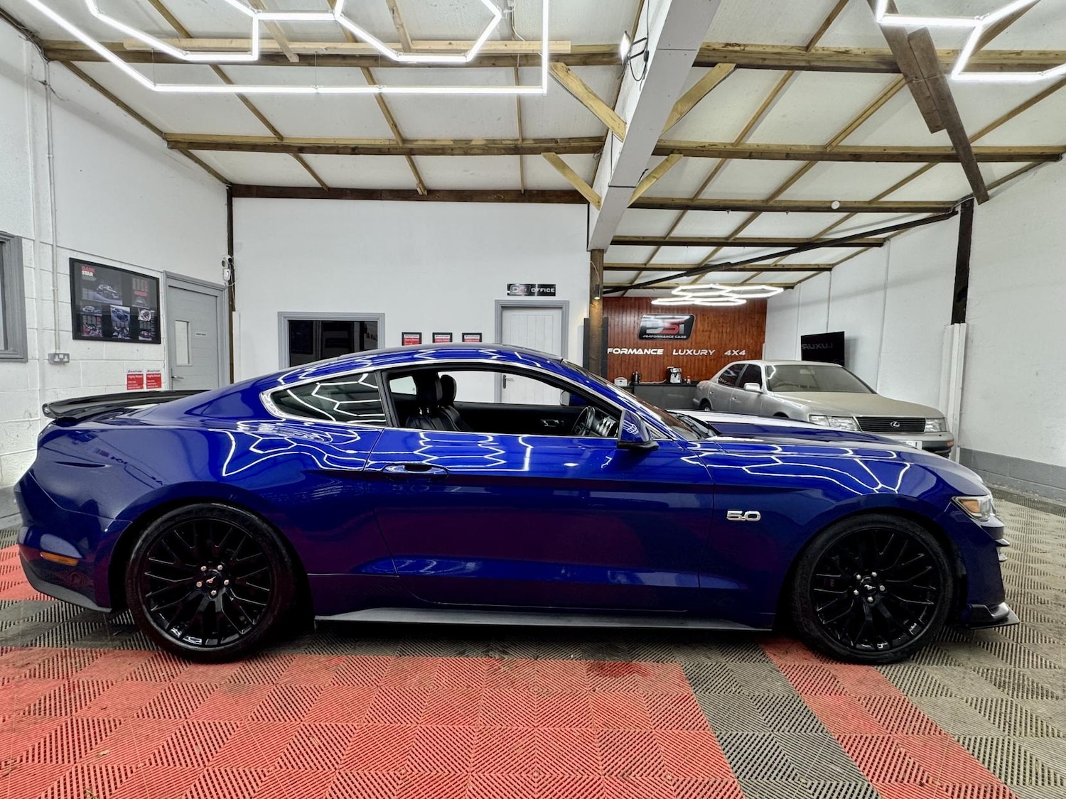 Used Ford Mustang 2016 for sale - 77289543: Photo 4