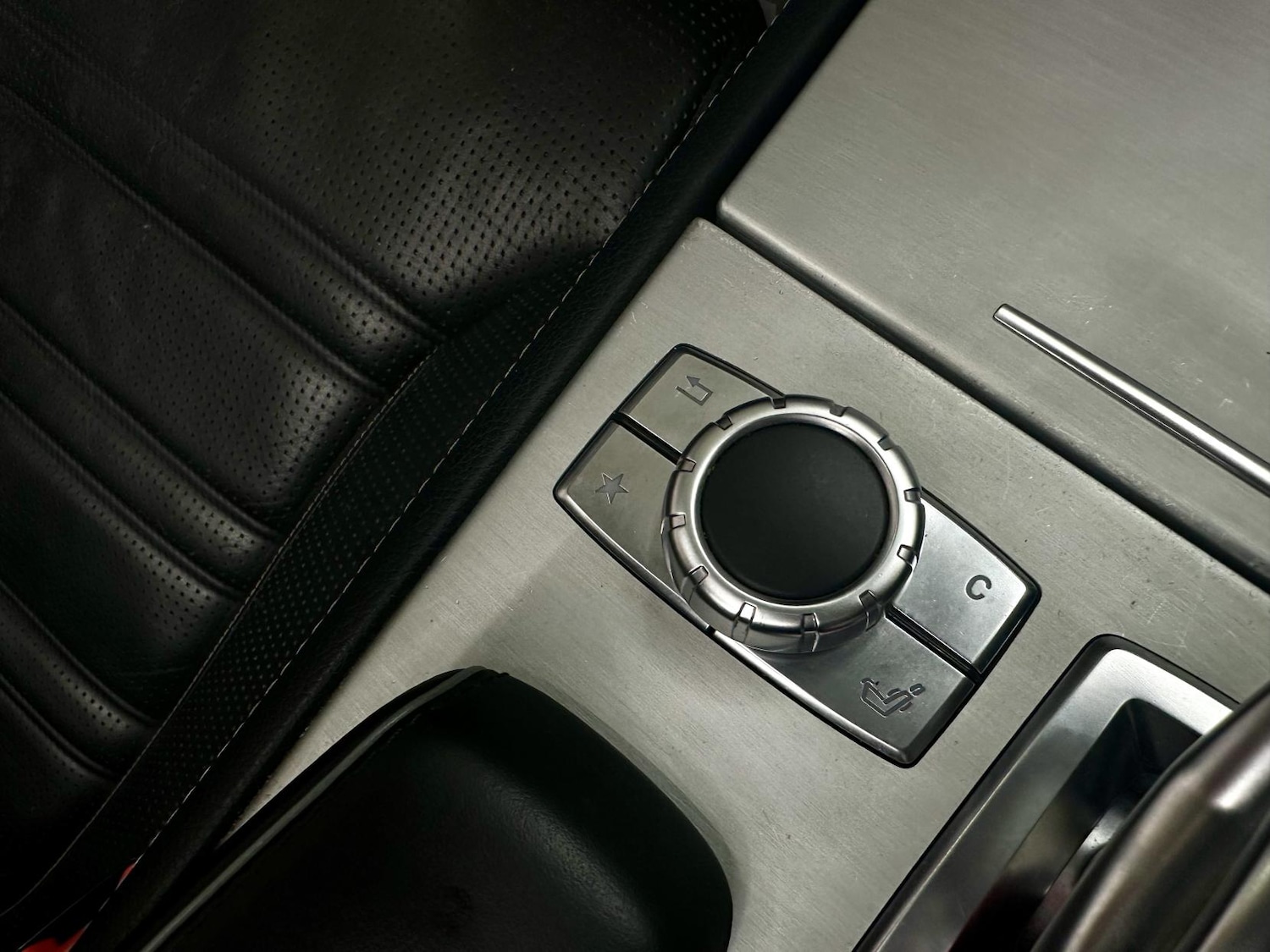 Used Mercedes-Benz SL 2013 for sale - 77063590: Photo 40