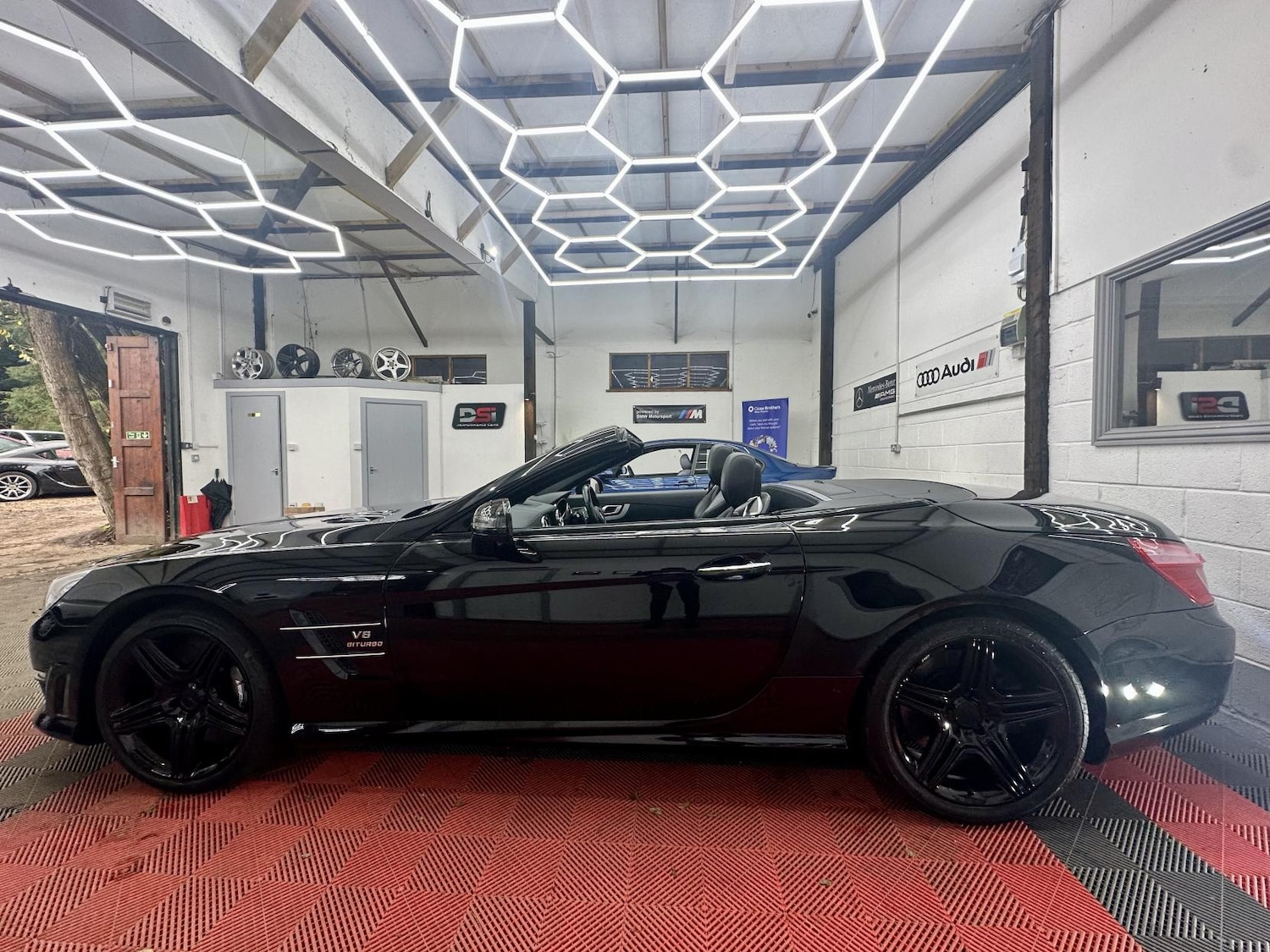 Used Mercedes-Benz SL 2013 for sale - 77063590: Photo 6