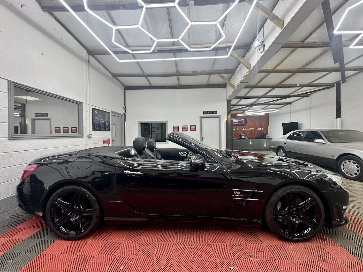 Used Mercedes-Benz SL 2013 for sale - 77063590: Photo 9