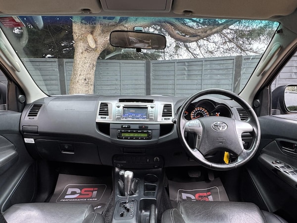 Used Toyota Hilux 2016 for sale - 76273140: Photo 13