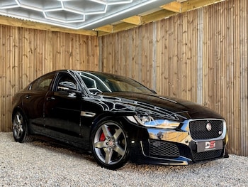 Used Jaguar XE 2015 for sale - 78381698: Photo