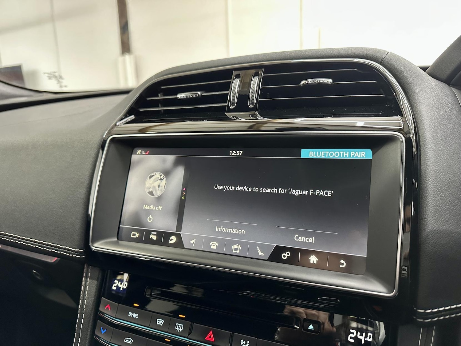 Used Jaguar F-Pace 2019 for sale - 77435277: Photo 55