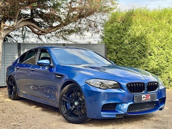 2016 - M5 4dr DCT [Competition Pack]