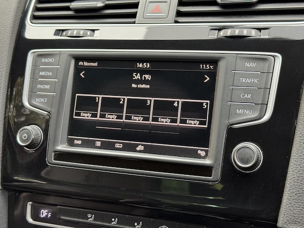 Used Volkswagen Golf 2016 for sale - 76304446: Photo 44