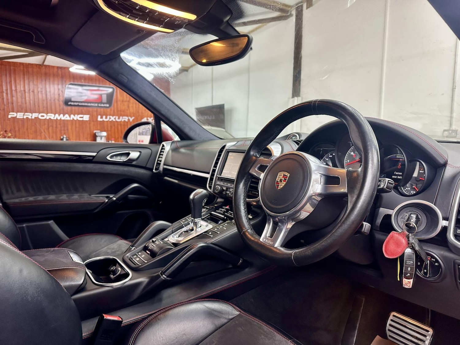 Used Porsche Cayenne 2014 for sale - 77277685: Photo 17