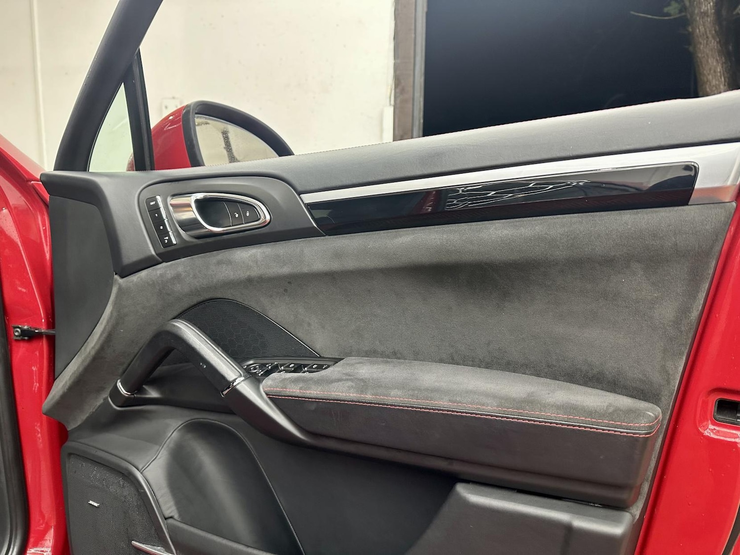 Used Porsche Cayenne 2014 for sale - 77277685: Photo 21