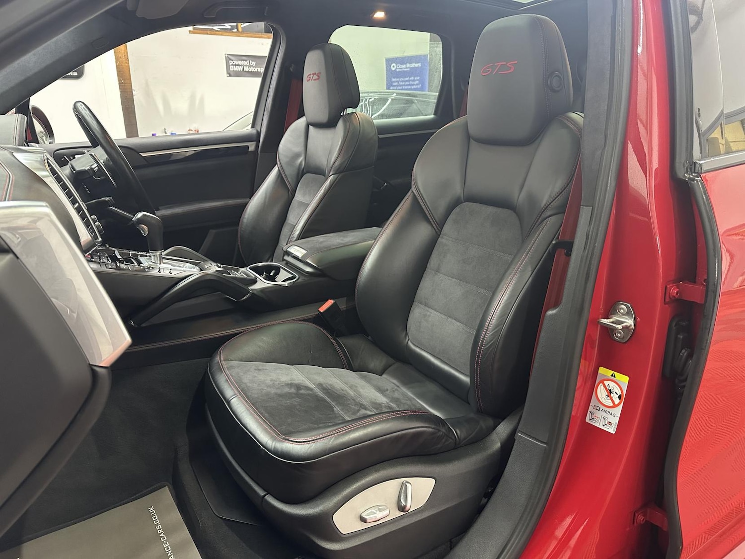 Used Porsche Cayenne 2014 for sale - 77277685: Photo 31