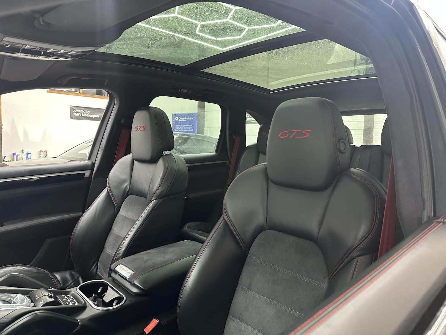 Used Porsche Cayenne 2014 for sale - 77277685: Photo 35