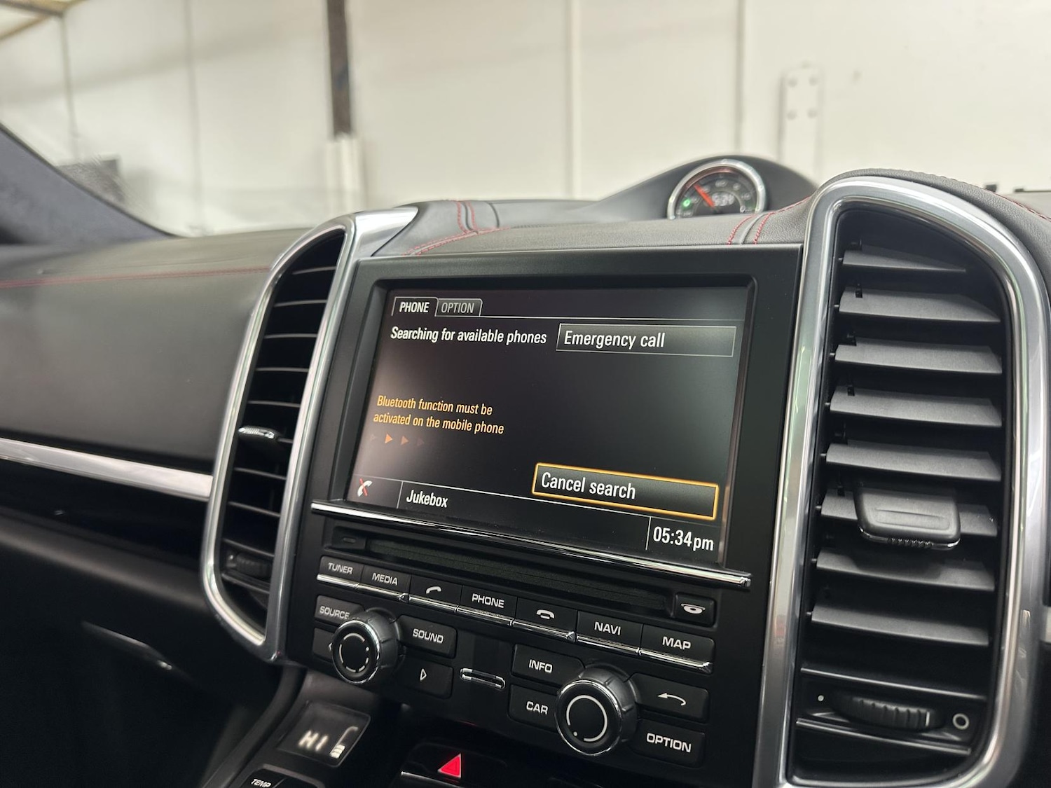 Used Porsche Cayenne 2014 for sale - 77277685: Photo 37