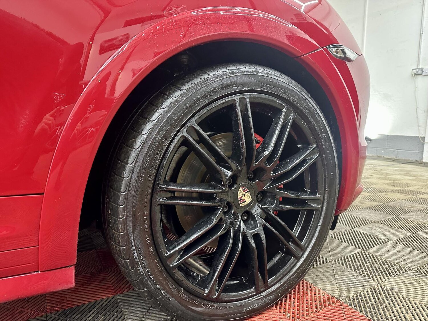 Used Porsche Cayenne 2014 for sale - 77277685: Photo 4