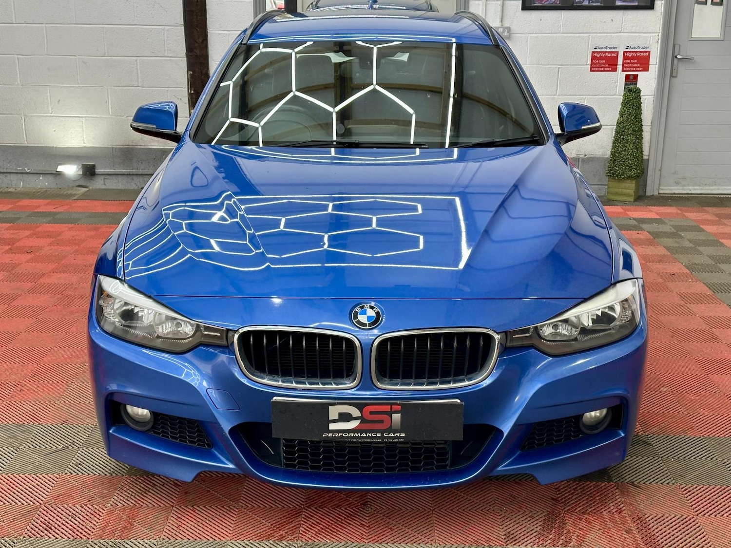 Used BMW 3 Series 2014 for sale - 77545436: Photo 2