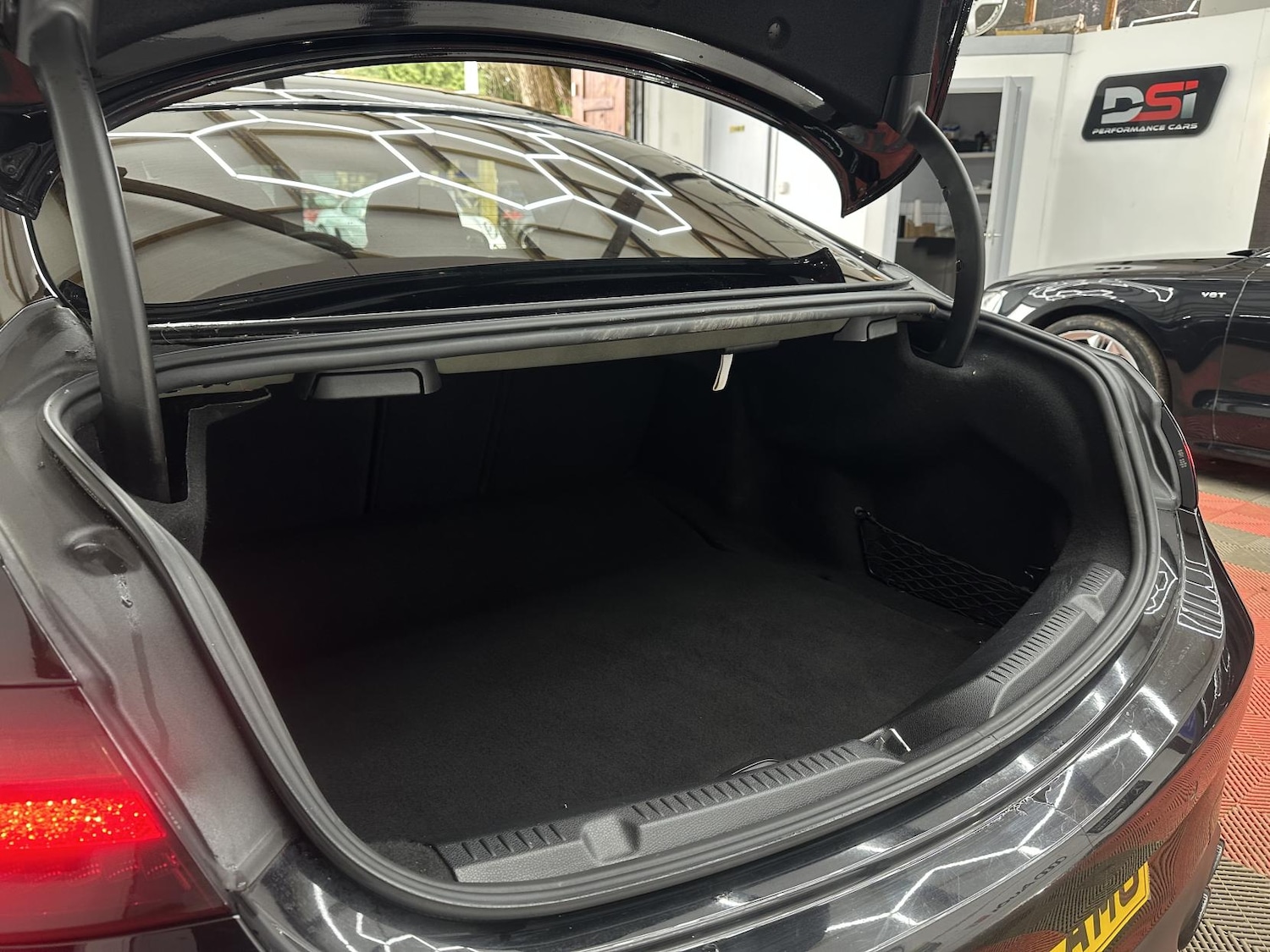 Used Mercedes-Benz E Class 2019 for sale - 77584948: Photo 13