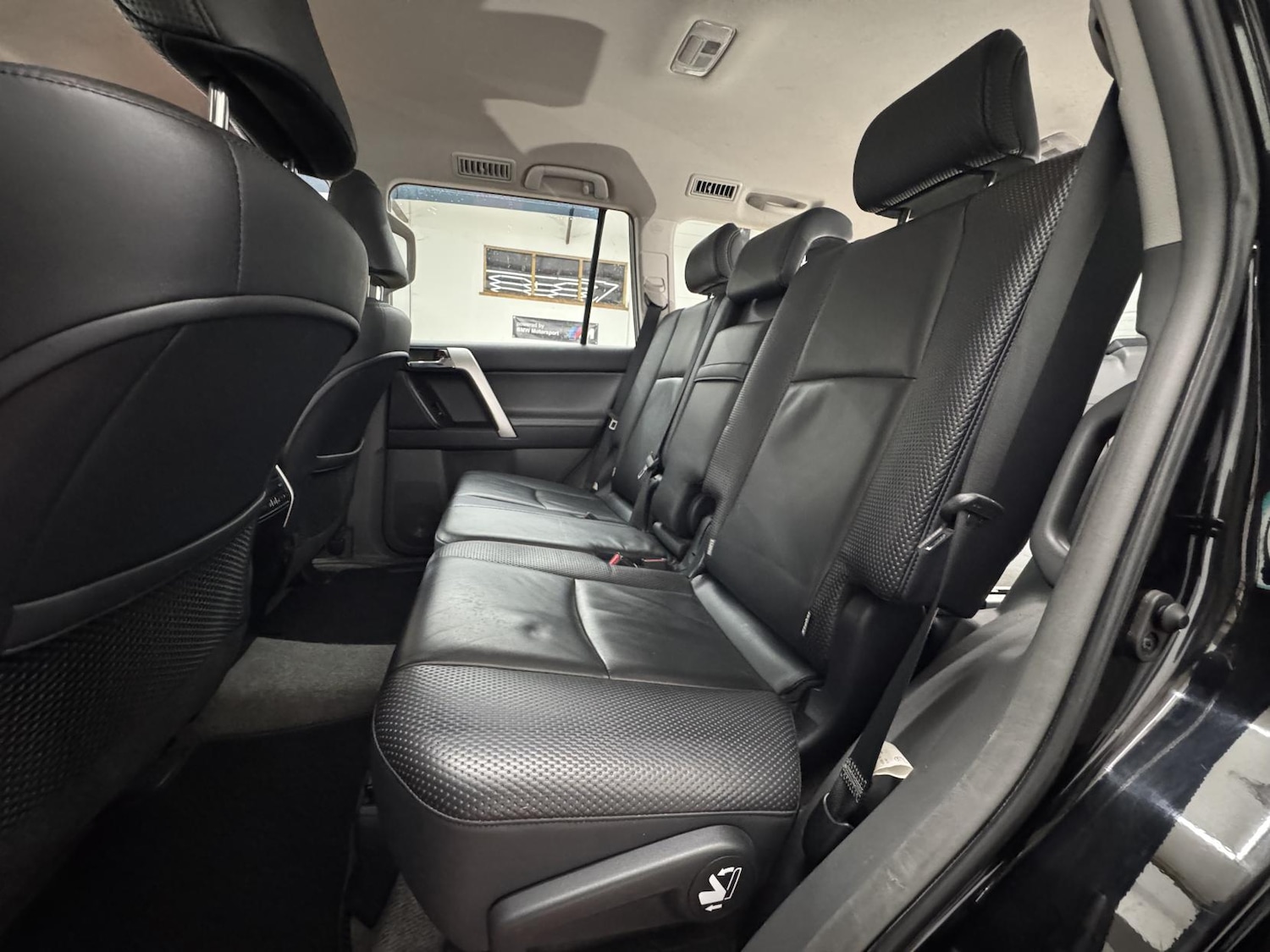 Used Toyota Land Cruiser 2011 for sale - 77682242: Photo 12