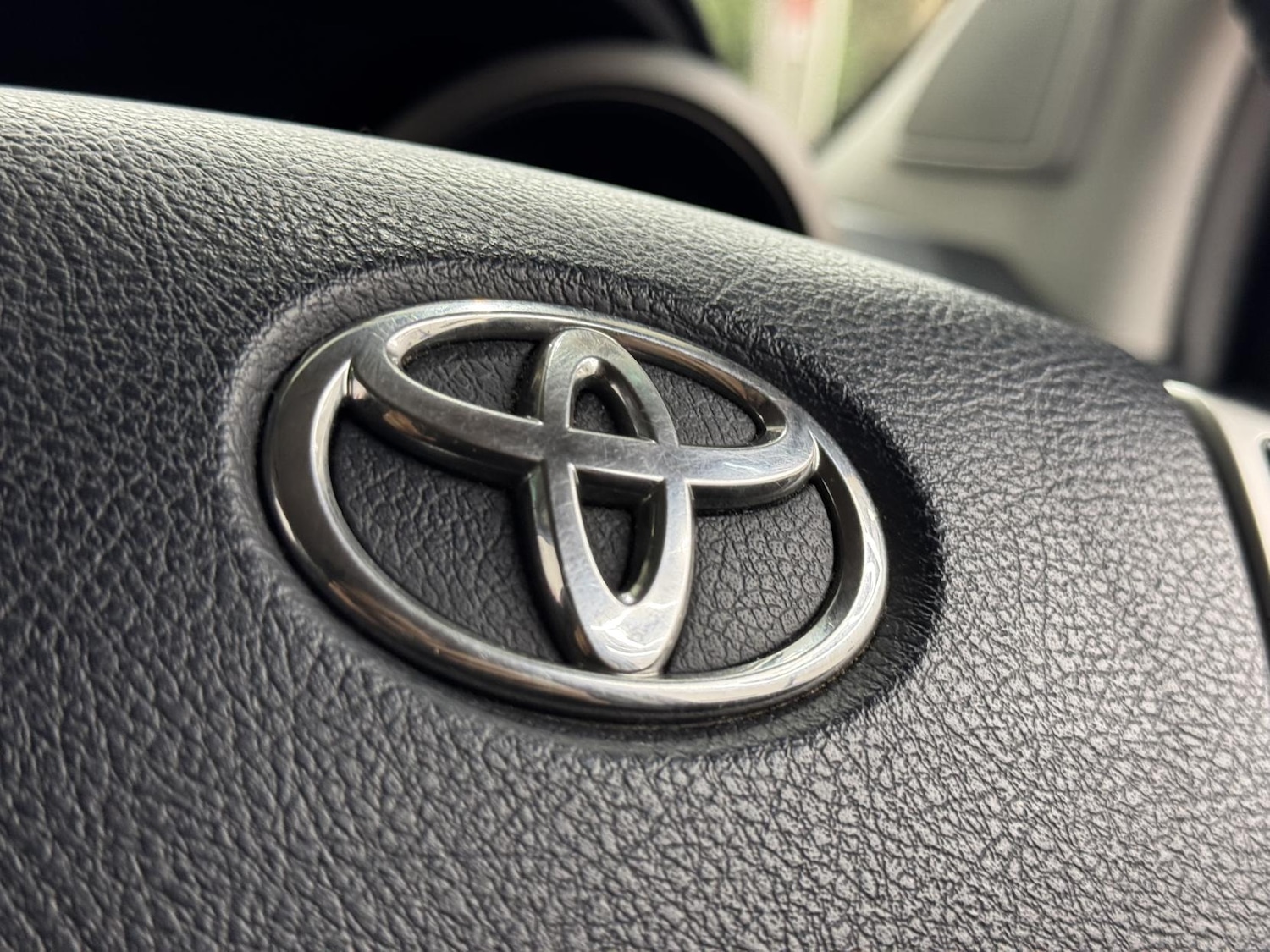 Used Toyota Land Cruiser 2011 for sale - 77682242: Photo 35