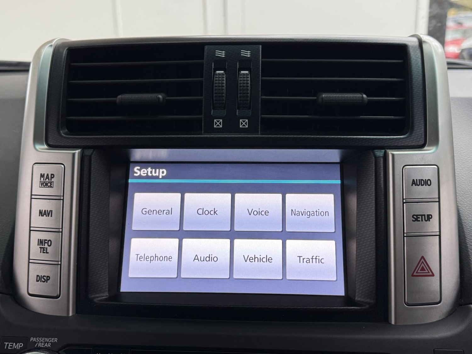 Used Toyota Land Cruiser 2011 for sale - 77682242: Photo 44