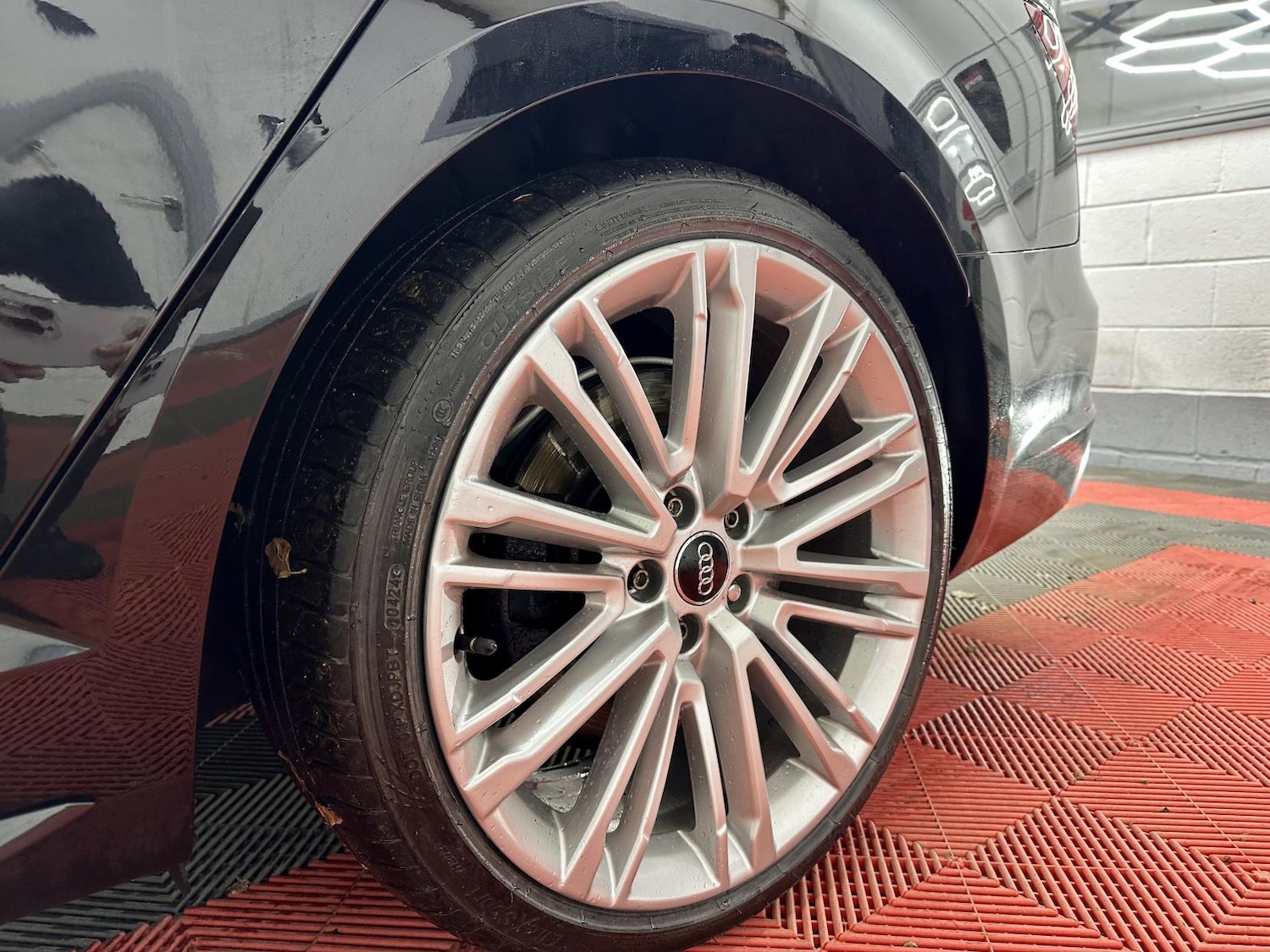 Used Audi A4 2017 for sale - 76799662: Photo 6