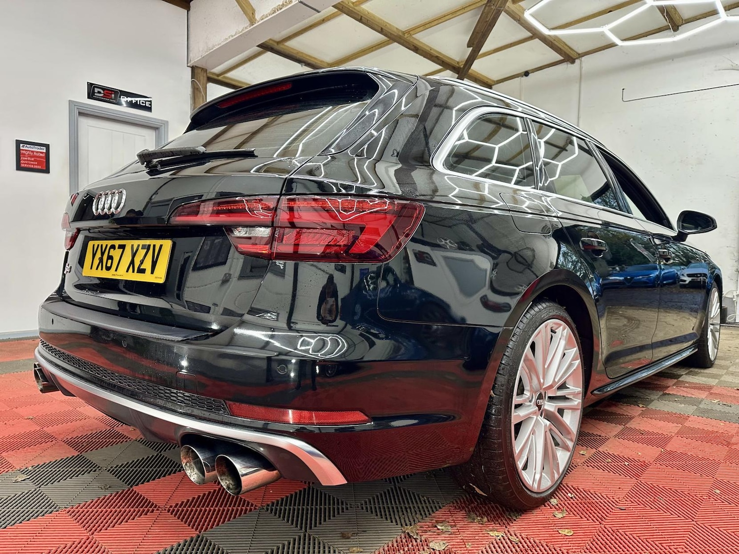 Used Audi A4 2017 for sale - 76799662: Photo 9