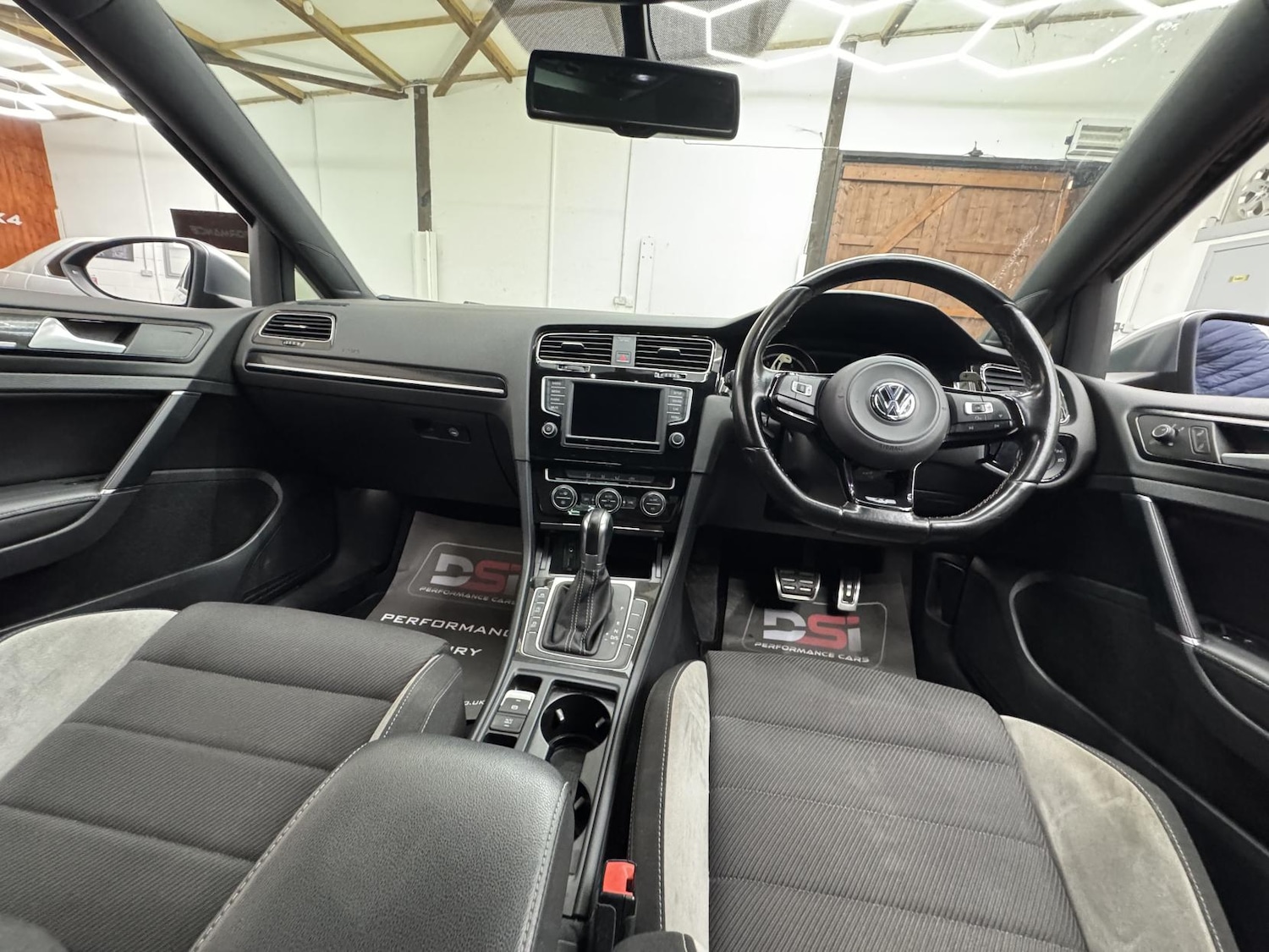 Used Volkswagen Golf 2015 for sale - 77725416: Photo 21