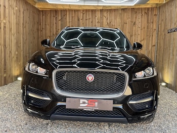 Used Jaguar F-Pace 2019 for sale - 78973936: Photo